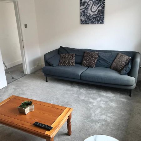 4 Bedroom Property Which Sleeps 8 Very Close To The Harry Potter Studio And Watford Junction エクステリア 写真
